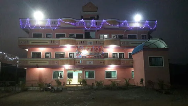 Hotel Yash Restaurant And Lodging