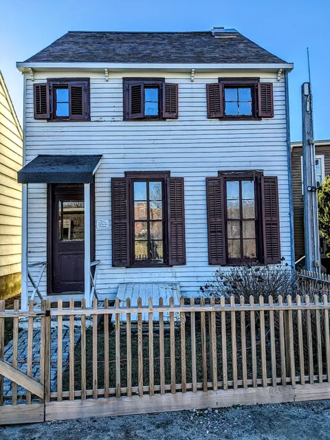 Historic Hunterfly Road Houses