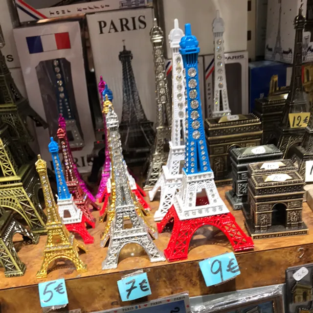 La Suvina - Souvenirs De Paris