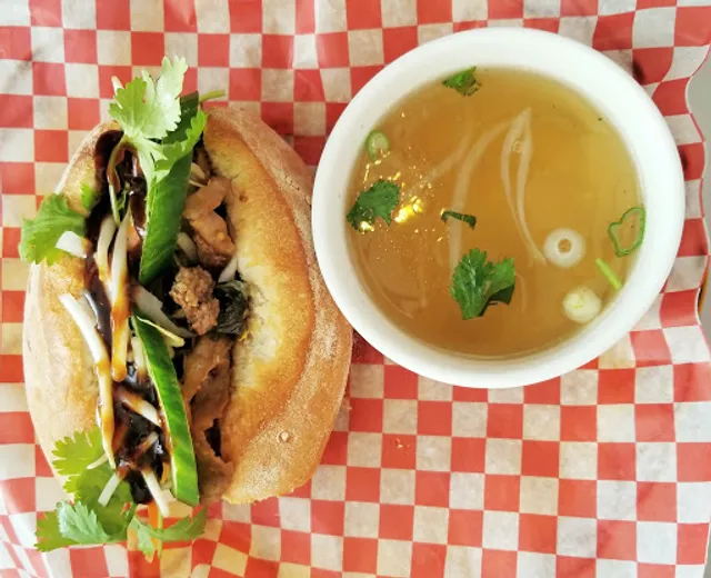 Oxtail Pho & Banh Mi
