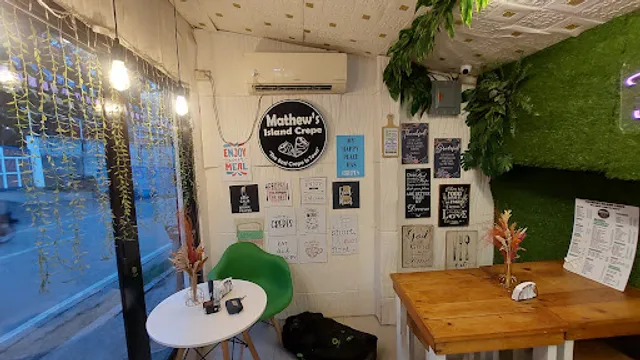 Mathew’s Island Crepe