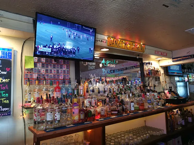 Sam's Bar Lewis Center