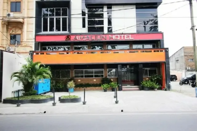 AMALIUN HOTEL MEDAN