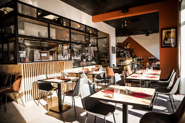 Comptoir des amis à Luynes - Aix en provence