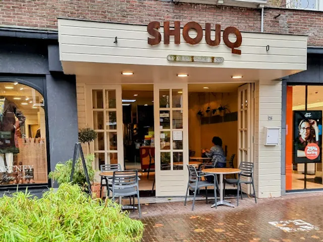 SHOUQ Zeist - Hummus, falafel & mezze (ook catering)
