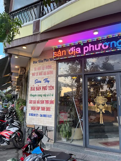 Cơm niêu Năm Ánh - Phú Yên