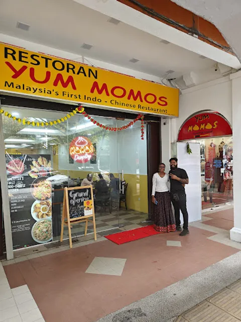 Yum Momos (Dumplings & More)