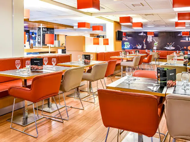 Restaurante ibis Kitchen Grill
