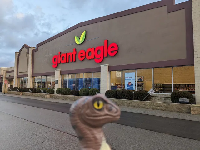 Giant Eagle Supermarket
