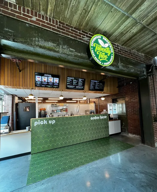 Twenty Two Juice Bar @ The Garage Food Hall