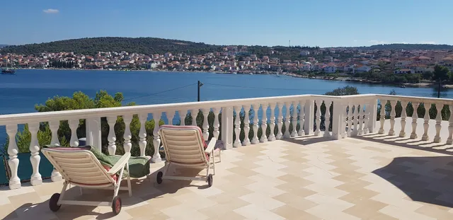 Villa Anka - Okrug Gornji Appartements