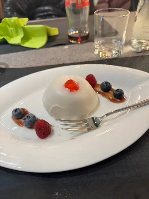 ZEST • Pinsa & Terrina