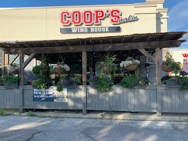 Coop's Smokin' Wing House Newmarket