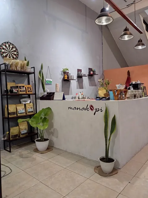 Manakopi coffee roastery