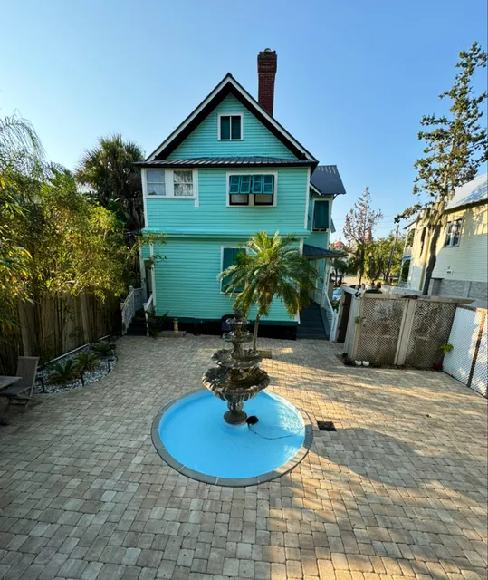 Peace and Plenty Inn Bed & Breakfast