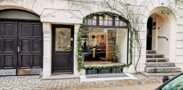 Helweg- Larsen / Malene