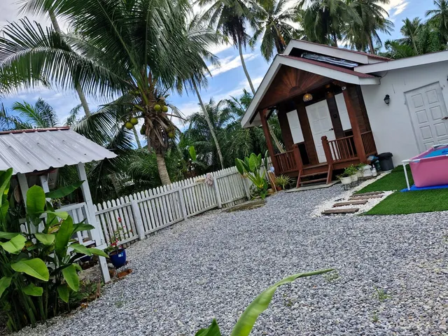 Kampung Cottage Bagan Datuk