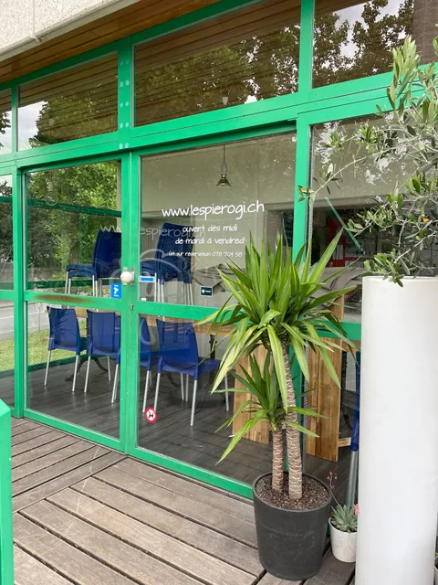 Les Pierogi - Polish Restaurant