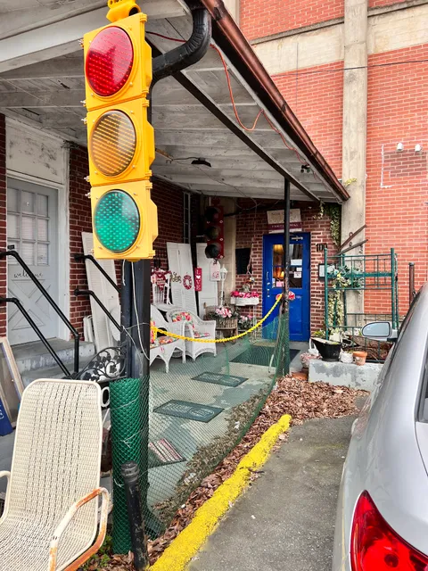 Heritage Mill Antiques and Designer Mall