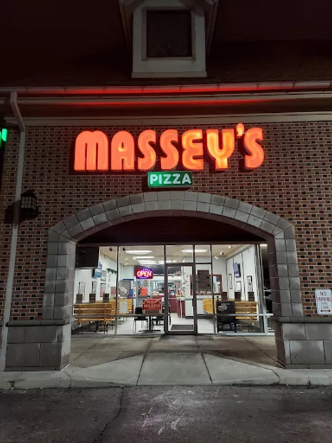 Massey's Pizza Powell