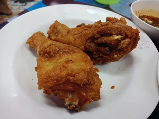 J Poon Fried Chicken