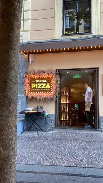 Social Pizza