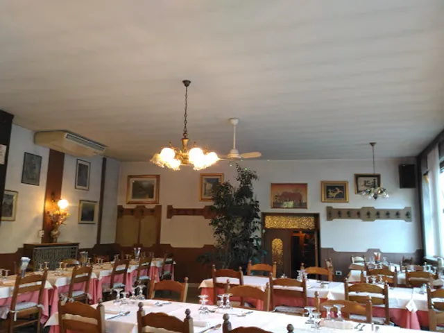 Albergo Ristorante La Pesa