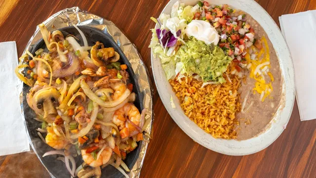 Los Tapatios Mexican Restaurant