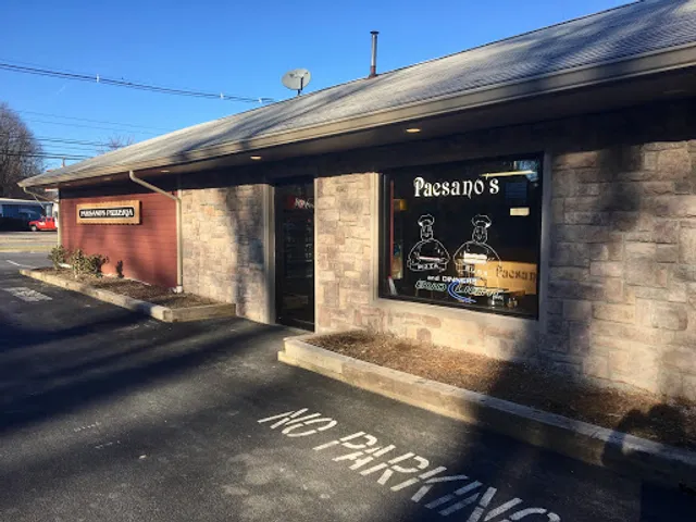 Paesano's Pizzeria