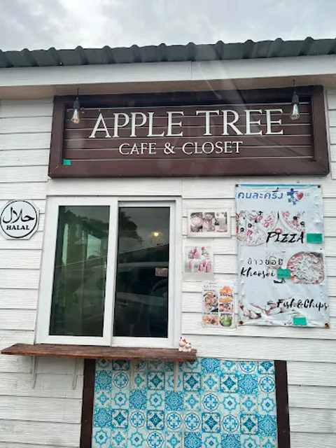 Apple Tree Cafe