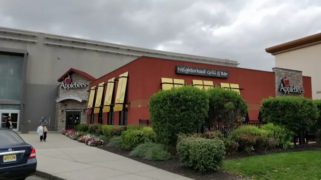 Applebee's Grill + Bar