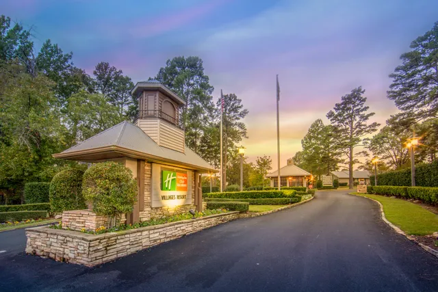 Holiday Inn Club Vacations Villages Resort at Lake Palestine, an IHG Hotel
