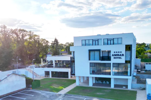 Ambar Hotel