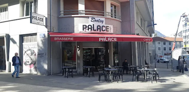 Palace Café