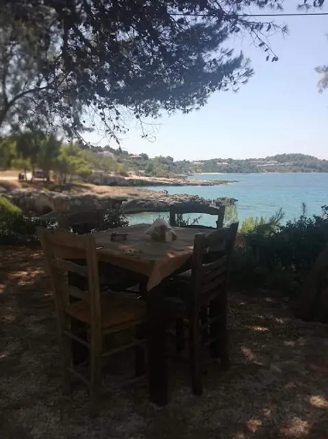 Kamaroules Stamatelatos Ταβερνάκι