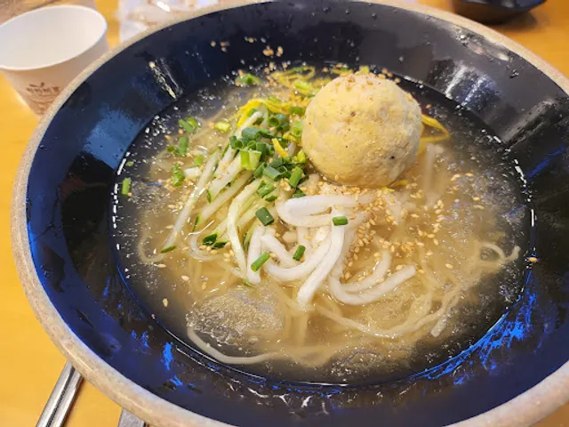 국수나무 예술회관역지점