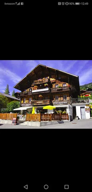 At Beau Réveil, bakery tea room Defago Sàrl