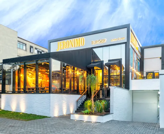 Madero & Jeronimo Burger Praça da Espanha