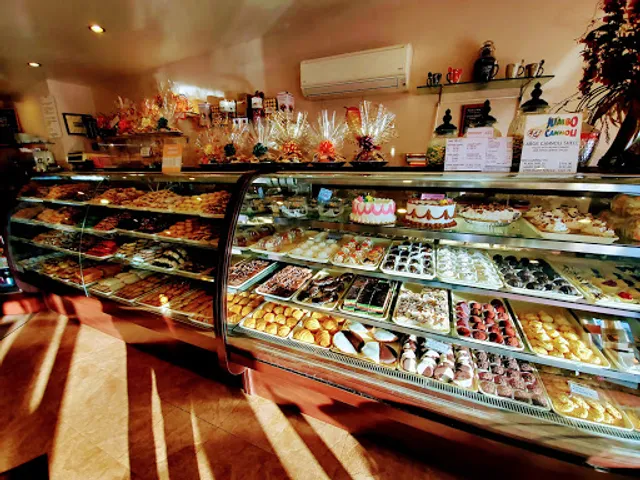 Comparetto Bakery