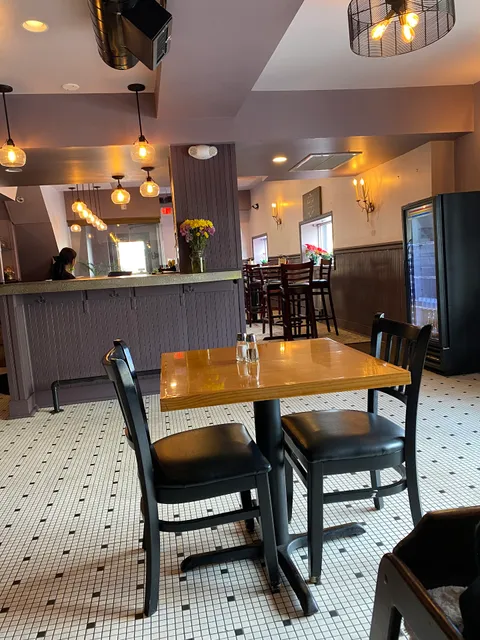 Crazy Pupusas & More