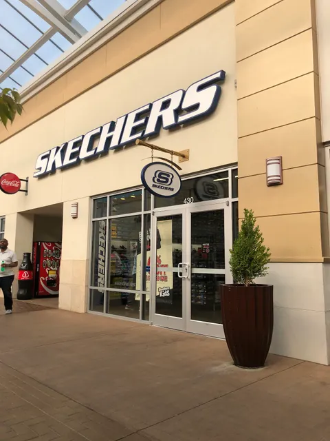SKECHERS Factory Outlet