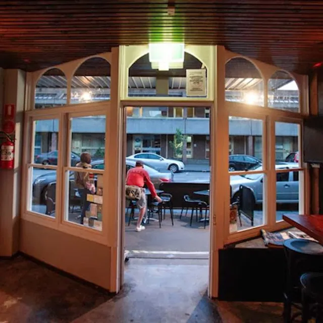 Sparrow's Philly Cheesesteaks