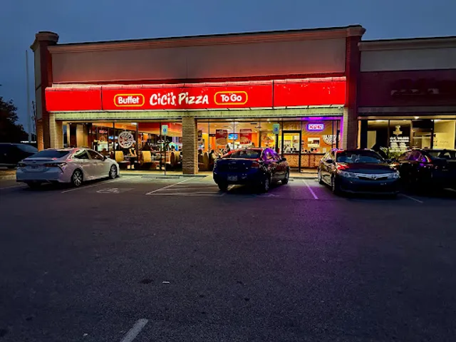 Cicis Pizza