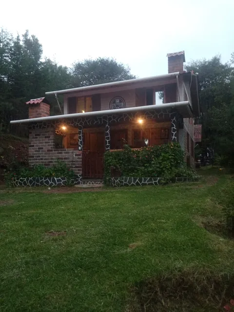 Cabañas "Morales", entre dos pueblos mágicos.