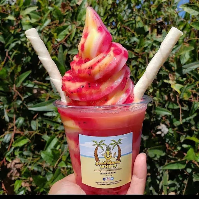 pineappleWHIPS