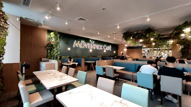 Mövenpick Café