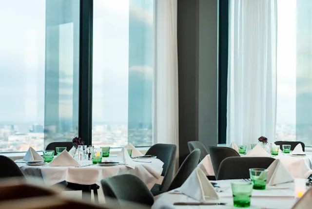 Twentytwo Restaurant