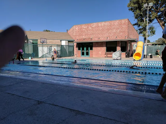 Newhall Park Pool