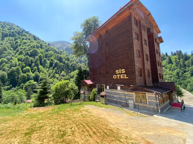 Sis Otel