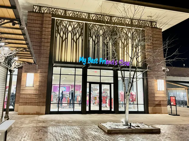 My Best Friend's Closet Orchards